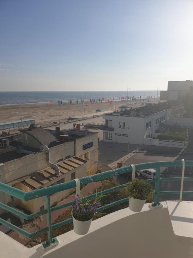 Studio Vue Mer Au Coeur De Malo Les Bains Pieds Dans L Eau Dunkirk Exterior photo